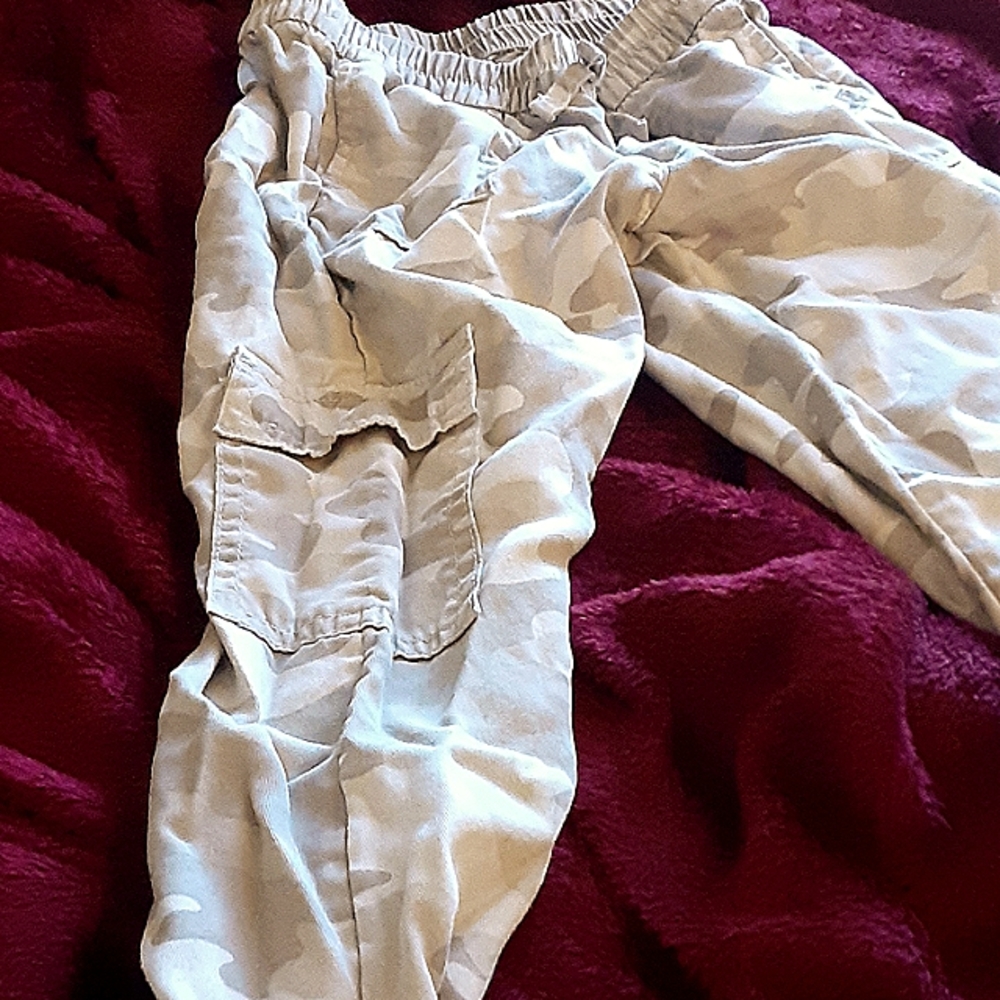 Camo pants